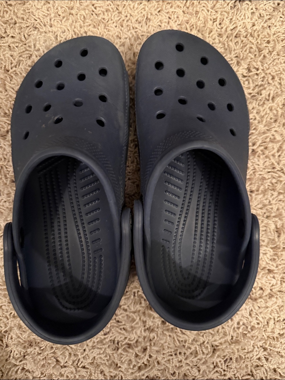 Kids Navy Blue Slip-On CROCS- Kids size4/6